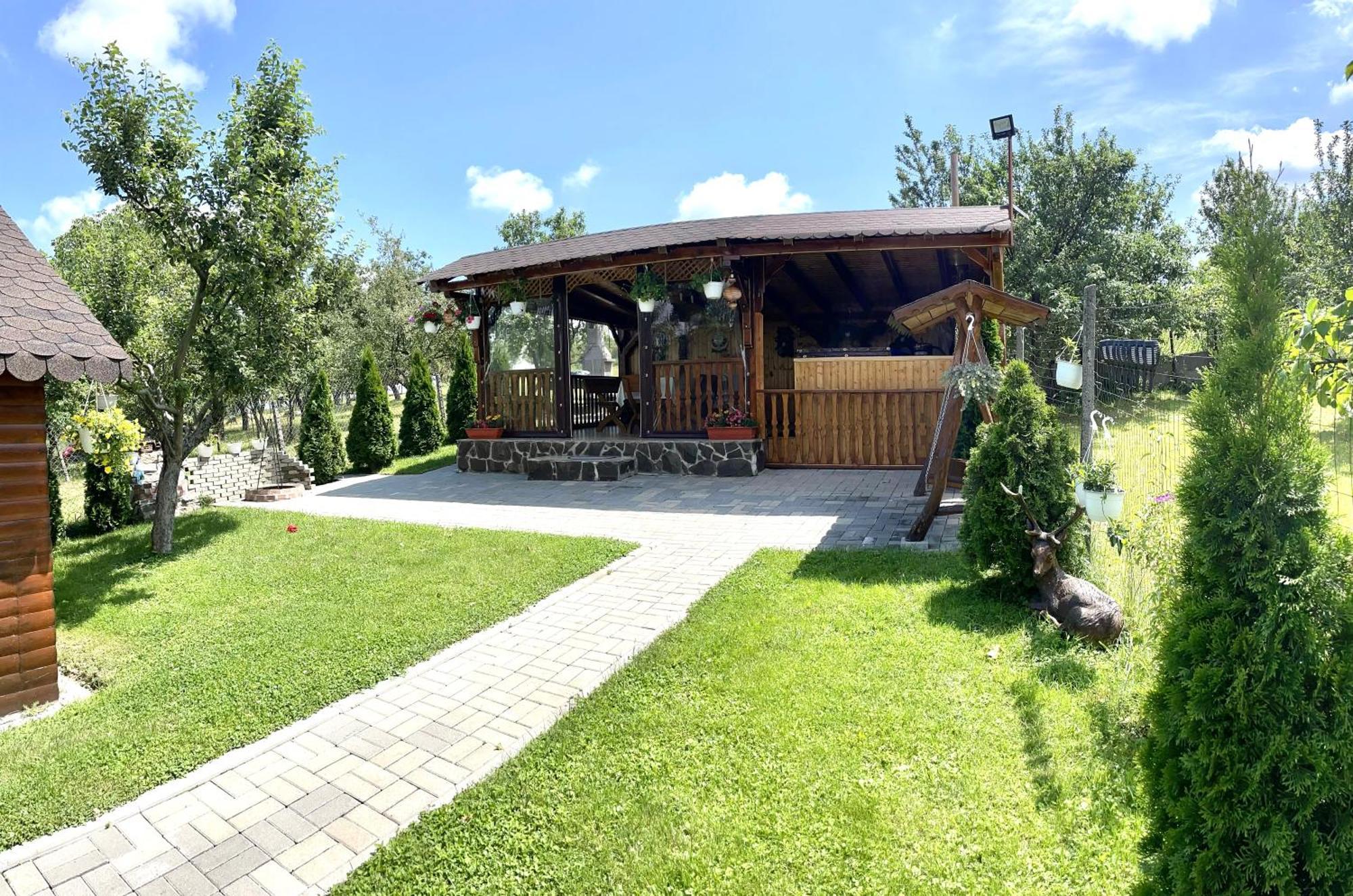 Casa De Vacanta Orlat Exterior photo